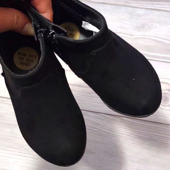 (76-2063) 🔥3/$20🔥 Cat & Jack Onyx Boots Size 5 - Picture 8 of 11